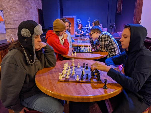 wvt chess four table
